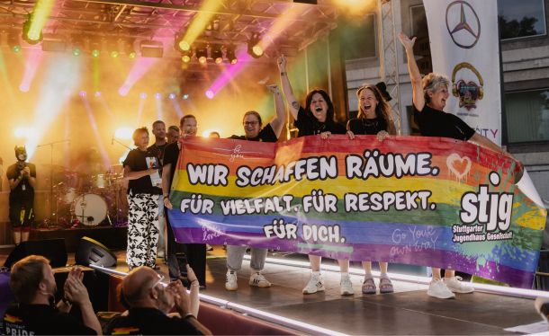 stjg gewinnt 1. Preis Fußgruppe CSD26